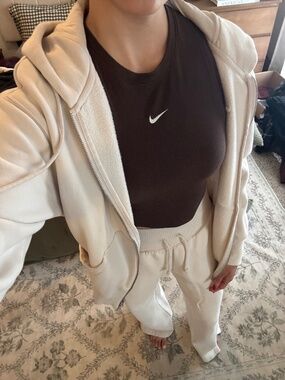 3-Piece NikeLounge Set – Cream + Chocolate Brown (XS/S)